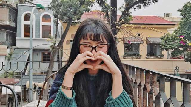 Chi Pu, Quỳnh Anh Shyn cùng chi đến gần 300 triệu đồng cho những chiếc vòng Love của Cartier 6 419477d9a903ce21fec8ea4a13ca5f121f3e05db