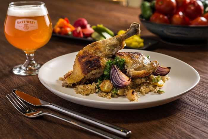 Thưởng thức văn hóa bia thủ công tại East West Brewing Co. 4 womenlifeEWB Food 2