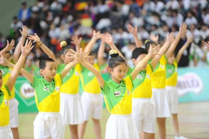 Hội thi đồng diễn thể dục buổi sáng và thể dục giữa giờ tại các trường tiểu học khu vực Hà Nội 9 womenlifeDSC 2612