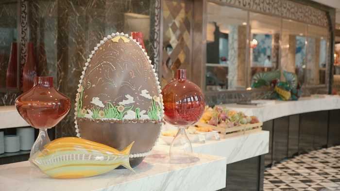 Mừng Lễ Phục Sinh @ Khách sạn The Reverie Saigon 21 womenlife Egg on Buffet Counter