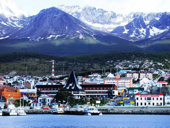 Vòng quanh thế giới trong 18 ngày 6 womenlifeushuaia argentina