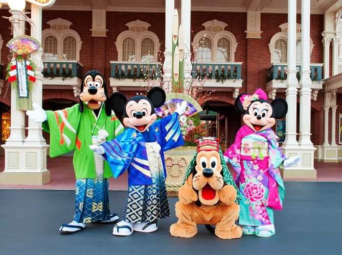 womenlifeTokyo Disneyland 1 Day Ticket RckS8