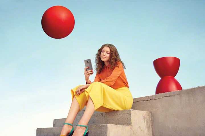 Motorola Z2 Play Tin 150717 1