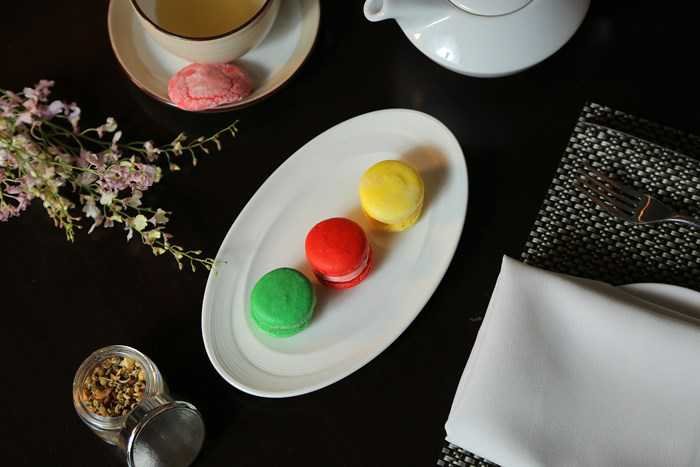 womenlifeCaravelle Saigon Macarons