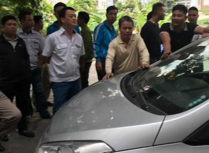 Hà Đông ách tắc giao thông vì lái xe Taxi Sông Nhuệ đình công 1 wimage001 1