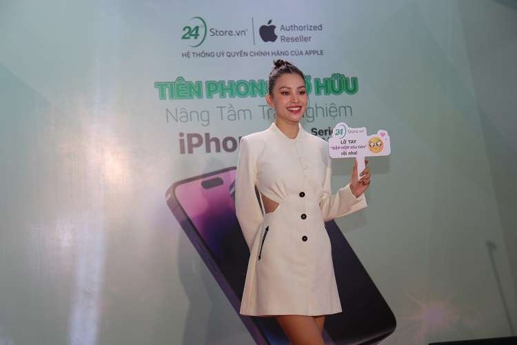 Dàn nghệ sĩ và hơn 200 khách hàng của 24hStore là chủ sở hữu những chiếc iPhone 14 đầu tiên tại Việt Nam 12 IMG 1729