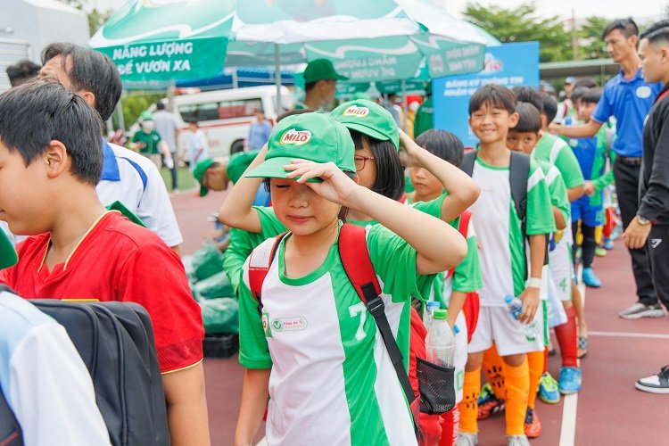 187 đội bóng tham gia tranh tài tại Vòng chung kết Giải Bóng Đá Học Đường TP.HCM – Cup Nestlé MILO năm học 2022-2023 18 2 2