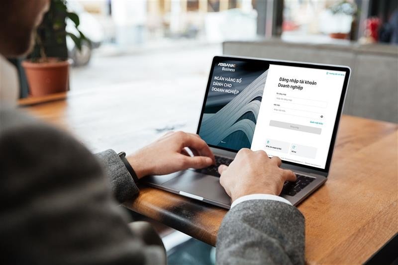 ABBANK thành lập Uỷ ban Chiến lược Phát triển bền vững ESG với vai trò dẫn dắt của ông Vũ Văn Tiền 11 Hinh 4