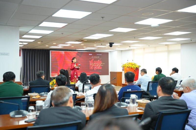 3. Toan canh Le cong bo chuong trinh To quoc trong tim 2026 tai TP. Ho Chi Minh