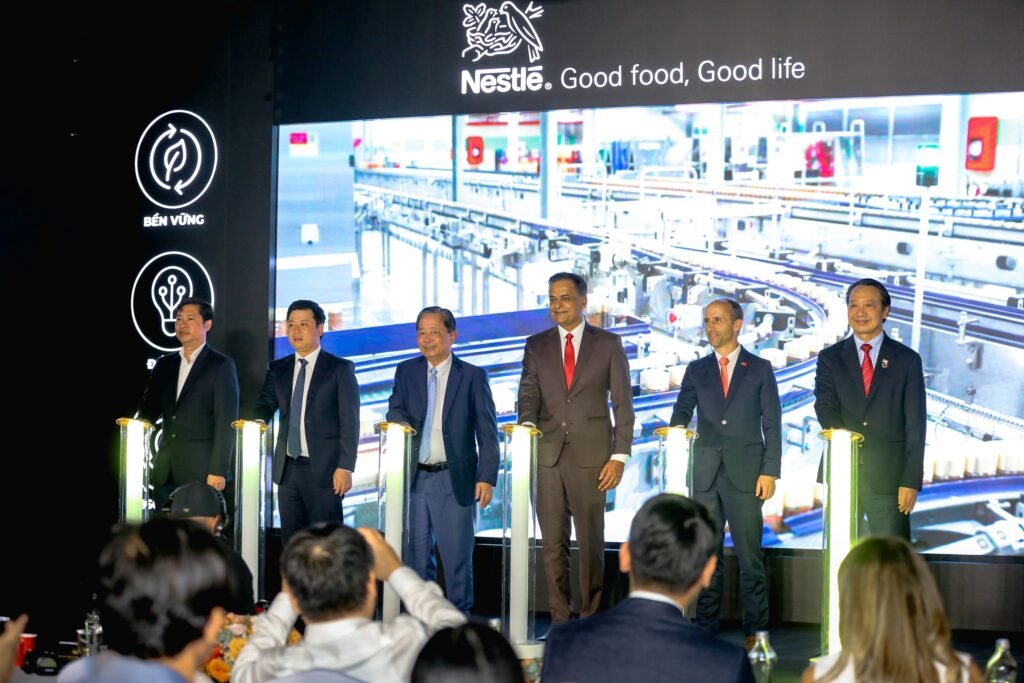 Nestle Viet Nam chinh thuc dua vao van hanh Day chuyen dong goi ca phe hoa tan trong hu thuy tinh Jar Line tai Nha may Nestle Tri An thanh pho Dong Nai 1